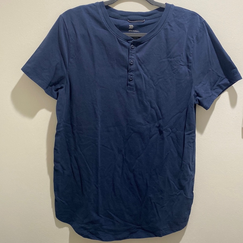 Navy blue men’s Henley tee in medium